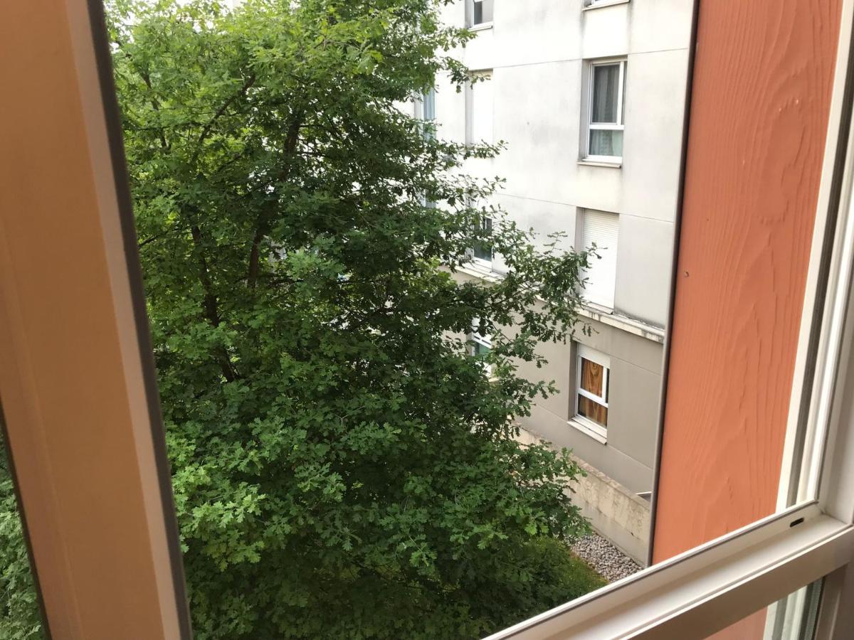 Studio 22M2 Rer Val D'Europe A 150M /Disney-Paris Montévrain Zewnętrze zdjęcie